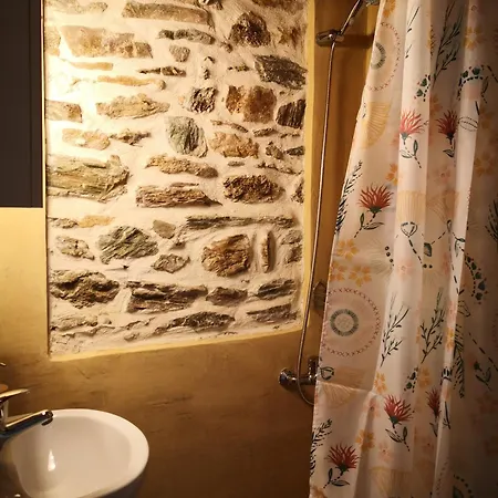 Effrosini Stone アパート